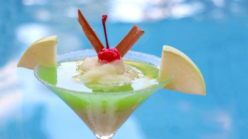 614457301 Holiday Inn San Luis Potosi-Quijote by IHG