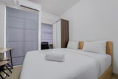 Cozy Stay Studio at Serpong Garden Apartment By Travelio, Tangerang