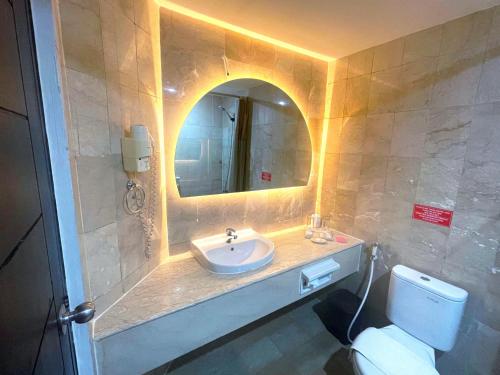 room detail thumbnail 2