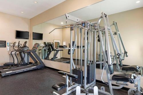 Quality Inn and Suites Groesbeck - image 3