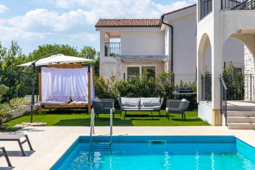 Villa Riviera in Diminici