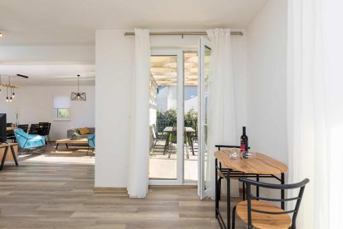 Villa Riviera in Diminici