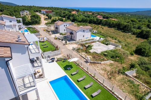 Villa Elysium in Diminici
