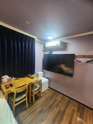 Suyu Station Motel, Seoul (photo 9)