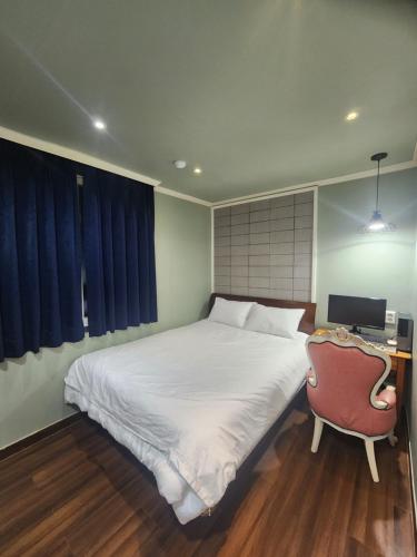 Suyu Station Motel Room Type - Double Room with Private Bathroom