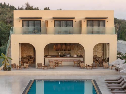 Ekati Mare Lifestyle Resort