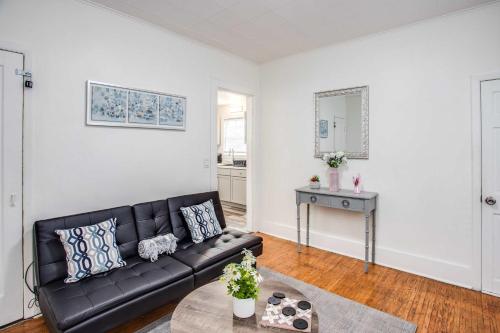 Apartment Near UofR Strong Airport and DWTN in Rochester, USA