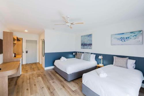 614489810 The Quarters, Ascend Hotel Collection
