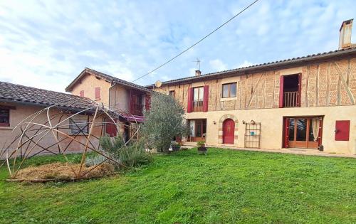 maison campagne jardin gîte à louer Forêt de Giroussens