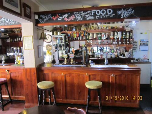 Queen Mary Inn - main image