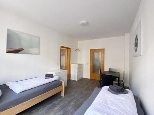 Top-Lage Apartments für 4 Personen, Premium mit Doppelbett oder Standard mit Einzelbetten