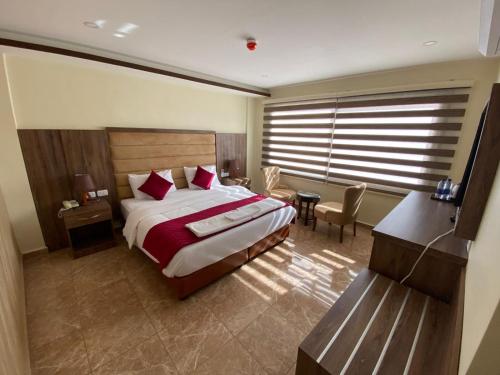 Εξωτερική όψη, Sunset Hotel in Πέτρα