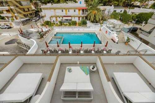 Twin Room with Terrace room in Hotel Vibra Palma Cactus