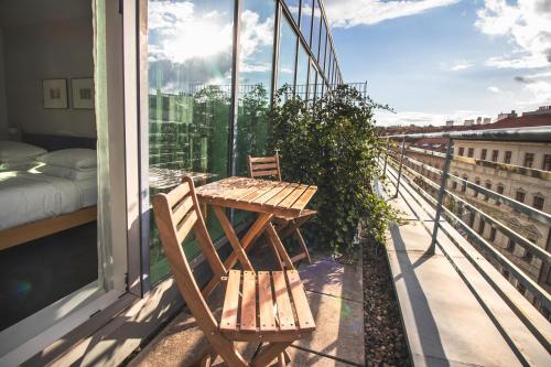 K+K Hotel Fenix - image 4