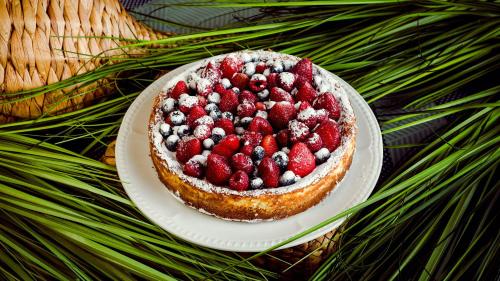 Kolonna Hotel Brigita - image 11