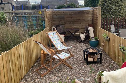NewburghAprtment Scotland sleeps 4 FirePit Garden in Newburgh