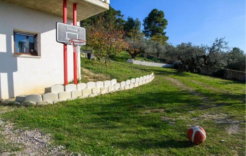 Pet Friendly Apartment In Moscufo