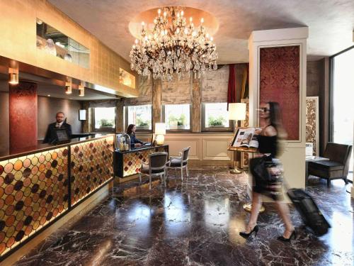 614514762 Hotel Papadopoli Venezia - MGallery Collection