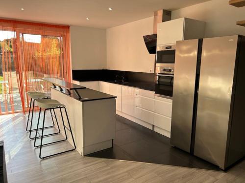 Grande maison tout confort in Lesquin