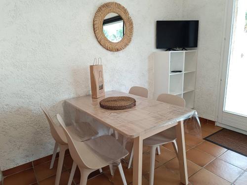 บริการและสิ่งอำนวยความสะดวก, T2 climatisé à 2 minutes de la plage du Pont Tournant - 4BRANR (T2 climatise a 2 minutes de la plage du Pont Tournant - 4BRANR) in แซง ซีพริออง