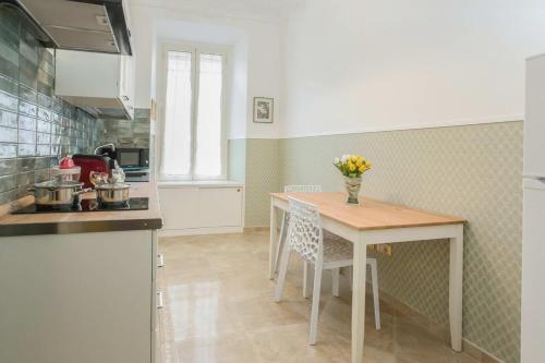 Apartment Glatimia -Your Home In The Heart Of Rome, Rome (photo 10)