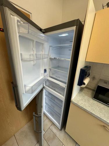 City center - 4 room apartment with kitchen and 2 bathrooms, Nürnberg (photo 7)