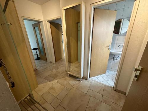 City center - 4 room apartment with kitchen and 2 bathrooms, Nürnberg (photo 8)