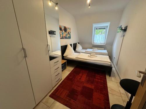 City center - 4 room apartment with kitchen and 2 bathrooms, Nürnberg (photo 3)