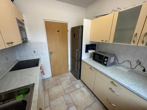 City center - 4 room apartment with kitchen and 2 bathrooms, Nürnberg (photo 6)