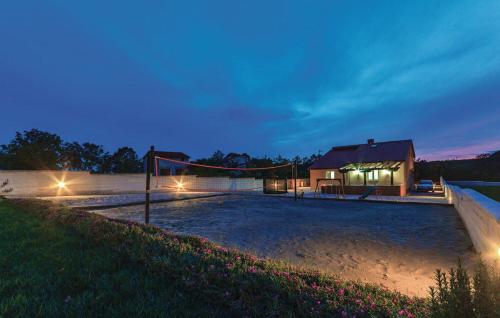 Iekārtas, Casa Filipana for 8 people near Pula with private pool, sport activities & kids playground in Filipana