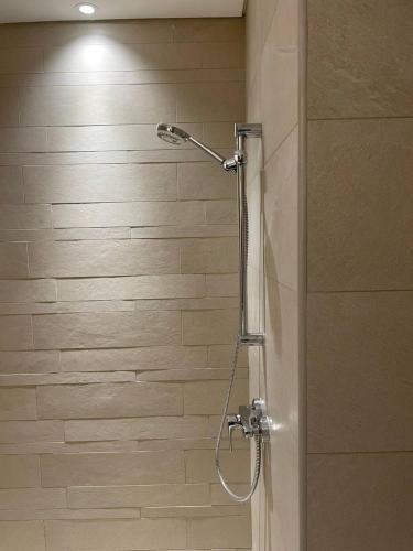 Pleasant New One Bedroom Apartment Azizi Riviera, Дубай (фото 8)