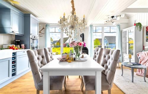 Stunning Home In Wandlitz Ot Zerpenschl Stunning Home In Wandlitz Ot Zerpenschl