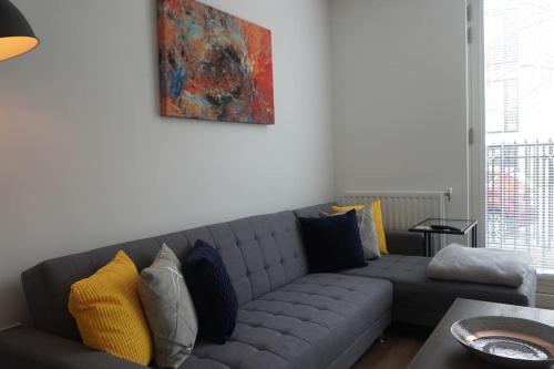 Imperial Stays- Parking, 4K TVs, Central, WIFI and more!, Bath (fotografie 2)