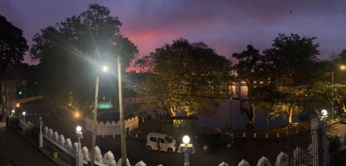 Lake Classical Guest House in Kandy