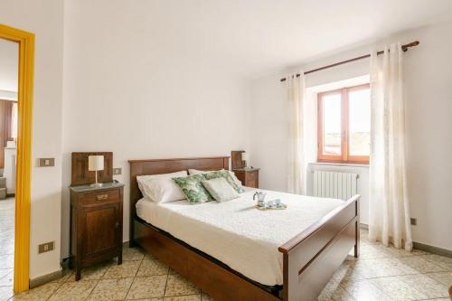 2 bedrooms, 5 beds