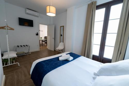 Apartment with Terrace image 10