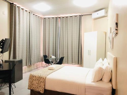 Angel Boutique Hotel - image 2