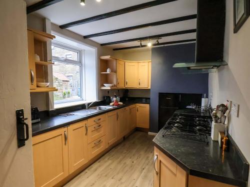 Exterior view, Atlanta in High Hawsker