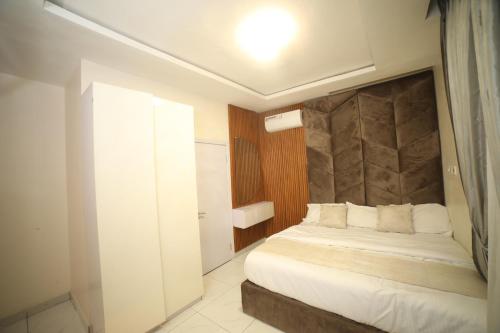 Damac, Ikota (Foto 6)