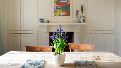 Létesítmények, Chequers Cottage in Cockleford