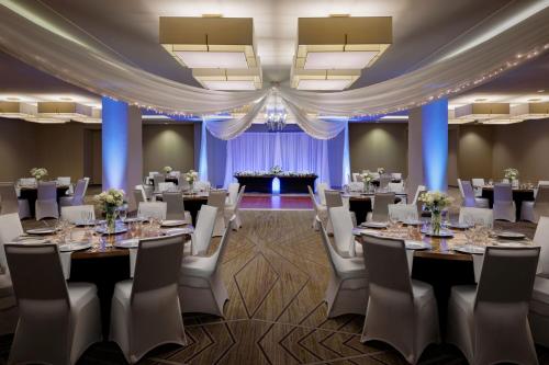 ห้องประชุม / บอลรูม, Courtyard by Marriott Prince George in ปริ้นซ์ จอร์จ (BC)