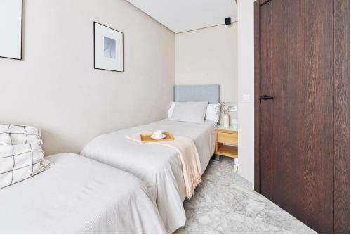 One Bedroom Apartment (2 single beds)  image 5