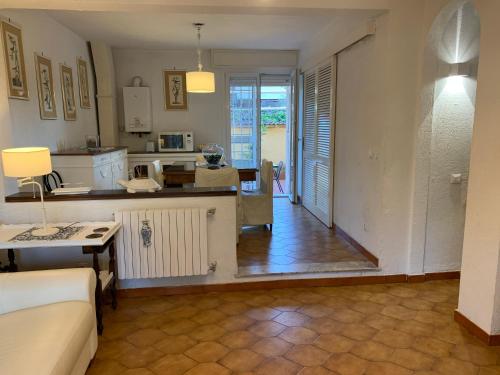 Villa a 200 mt dal mare - image 5