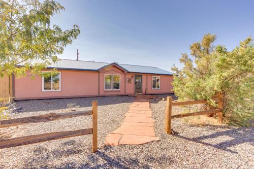 . Stunning Views: Quiet Bluff Home Near Hiking!