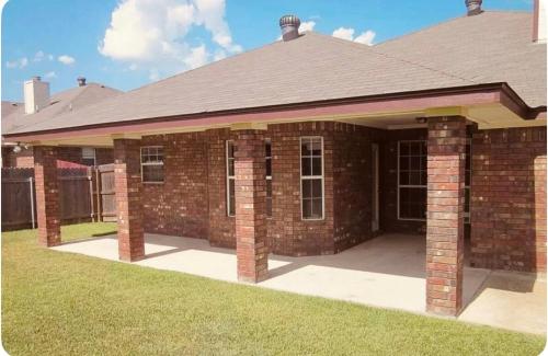 House at Clear creek - Just 2 miles to Ft Cavazos , Adventhealth in Killeen, USA