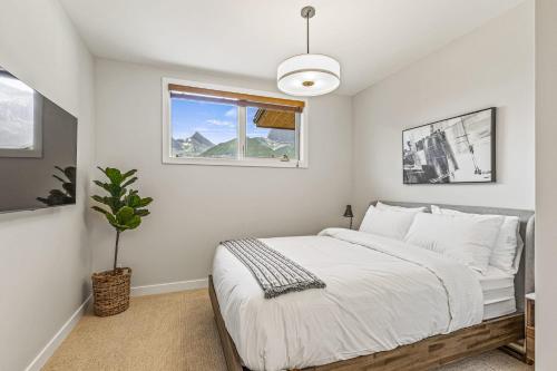 Apartment image 10