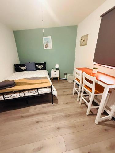 Oak Guest Rooms Room Type - Standard Double Room