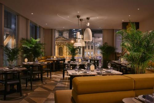 Restaurant, Pan Pacific London in London