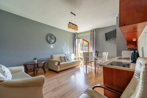 One-Bedroom Family Apartment image 7