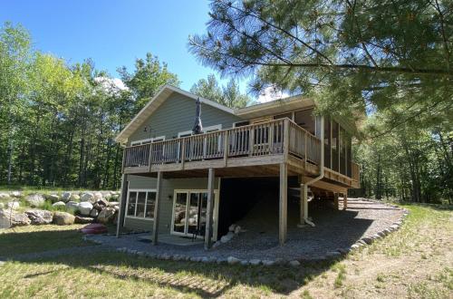 Long Lake Escape in Three Lakes in Eagle River, USA